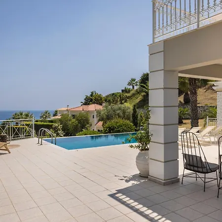 Sea View Kefaloniaprivatevillas * Karavádhos